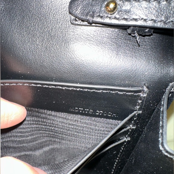 Burberry vintage check wallet with detachable strap - almost new - Picture 7 of 7